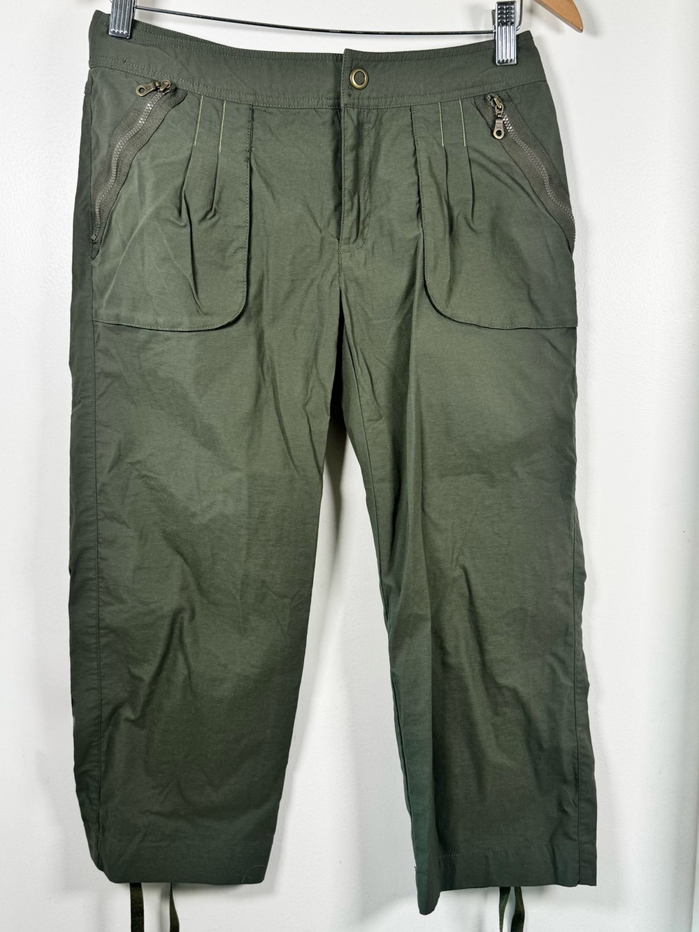 Title Nine Trail Mix Cargo Capri Hiking Outdoor Pants In Khaki Women’s 4 Active
